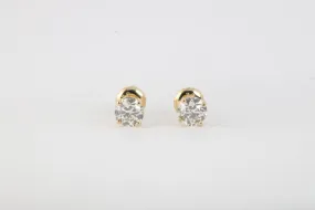 14k Yellow Gold 0.90tcw Diamond Stud Earrings (0.91g.)