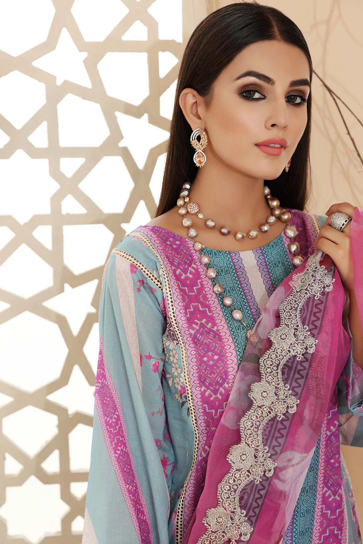 3 Pc Unstitched Embroidered Lawn With Chiffon Dupatta CEL-23