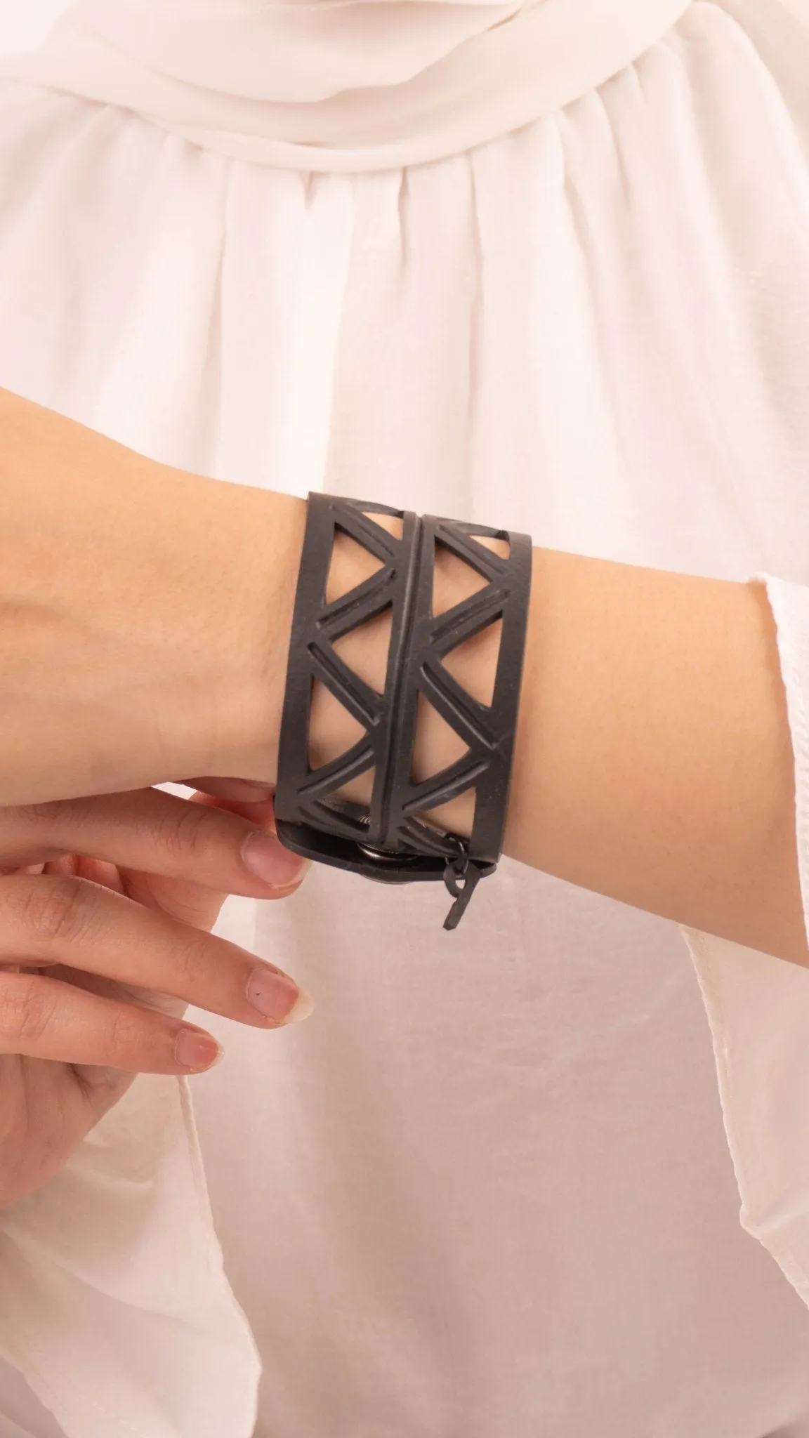 Bracelet - Crisscross