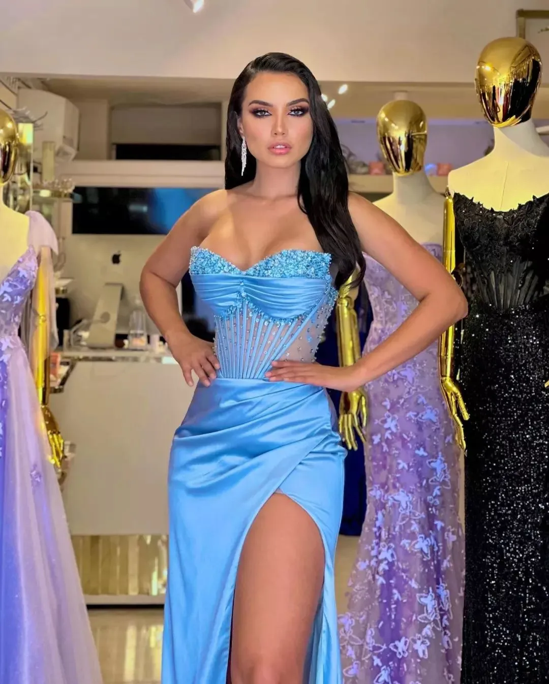 Chic Strapless Beaded Illusion Blue Long Prom Evening Gowns With Split QP3150