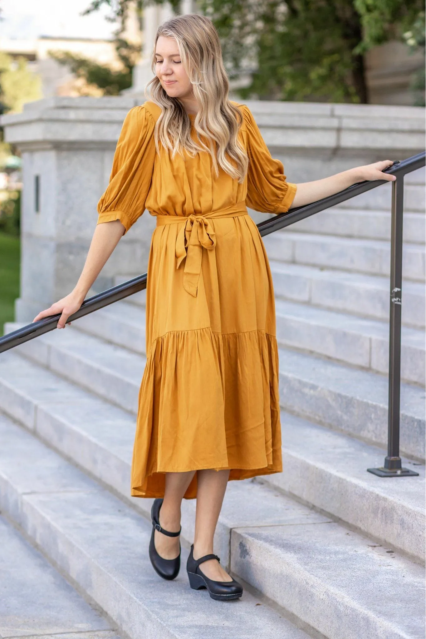 Ellis Dress Gold