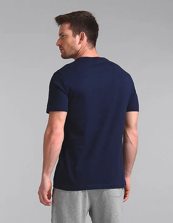 GAP Men Blue Embossed Logo Tee