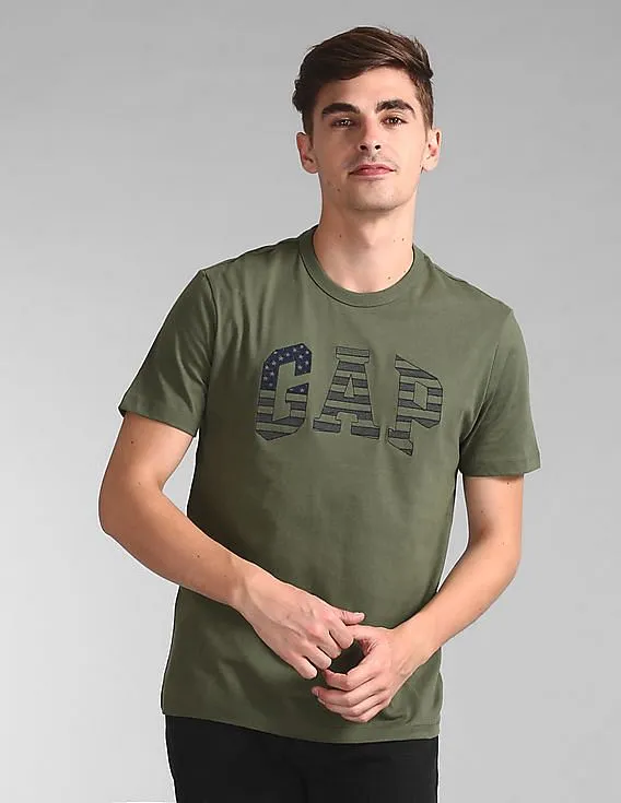 GAP Men Green Flag Logo Tee