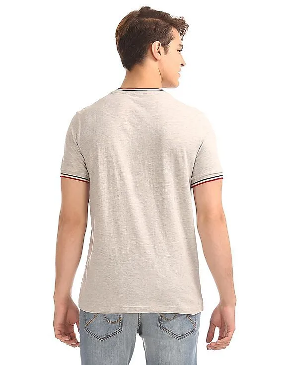 GAP Men Grey Tipped Neck Logo Tee