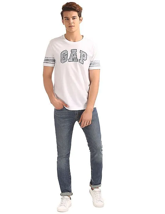 GAP Men White Printed Logo Slub Tee