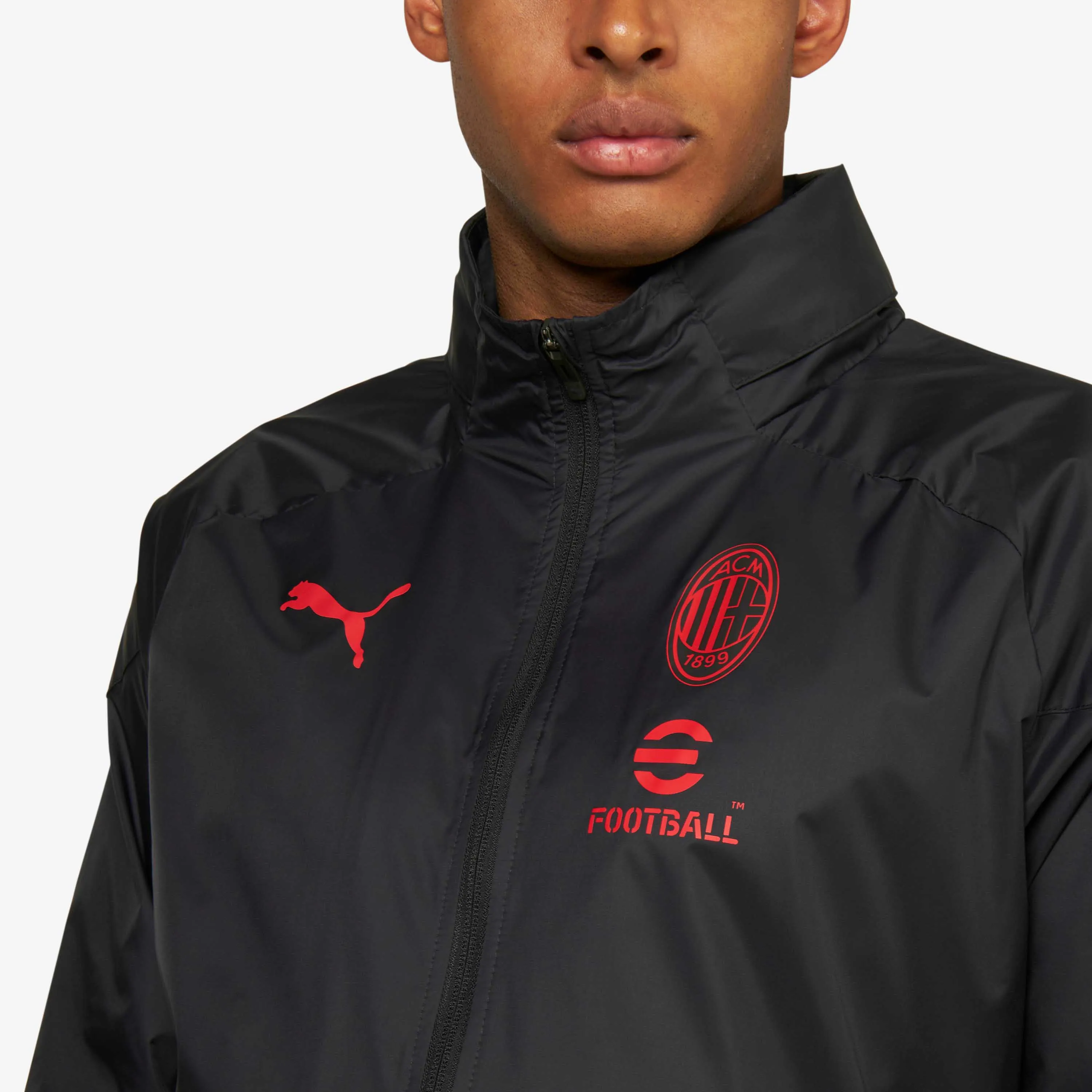 GIACCA MILAN TRAINING 2023/24 CON ZIP E CAPPUCCIO ESTRAIBILE