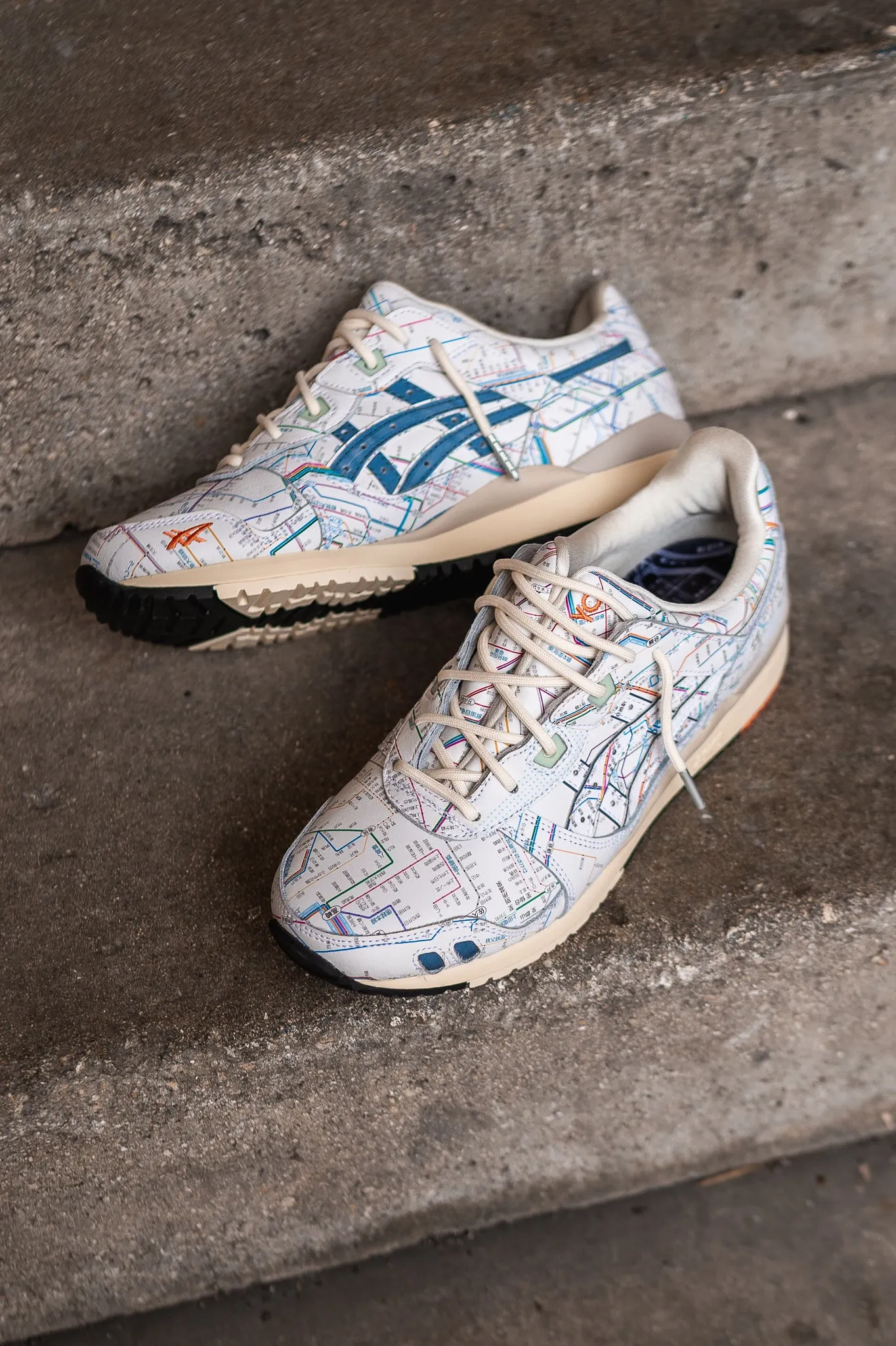 Mens Asics Gel-Lyte 3 TOKYO Subway Pack (White/Peacoat)