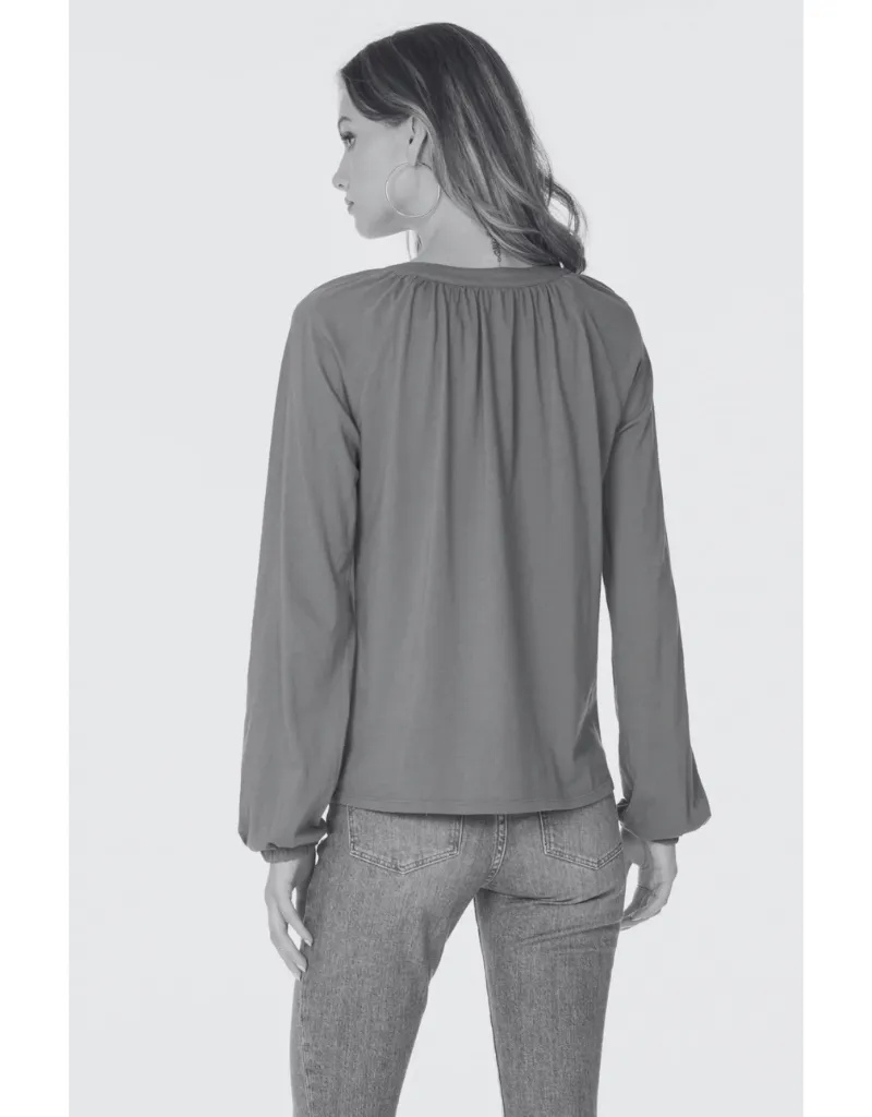 SPLIT NECK LONG SLEEVE SHIRRED TEE