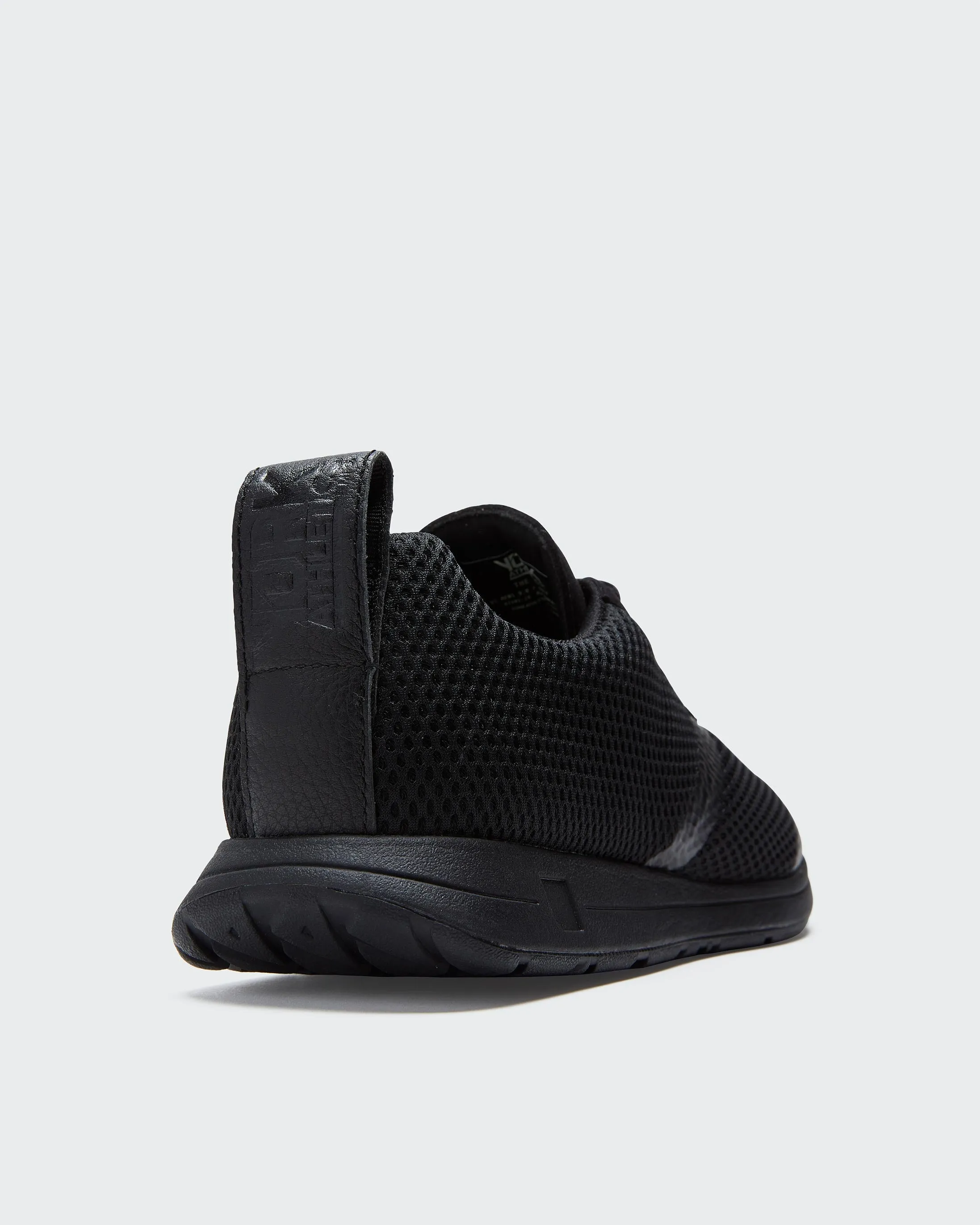 The Henry Runner / Mesh / Triple Black